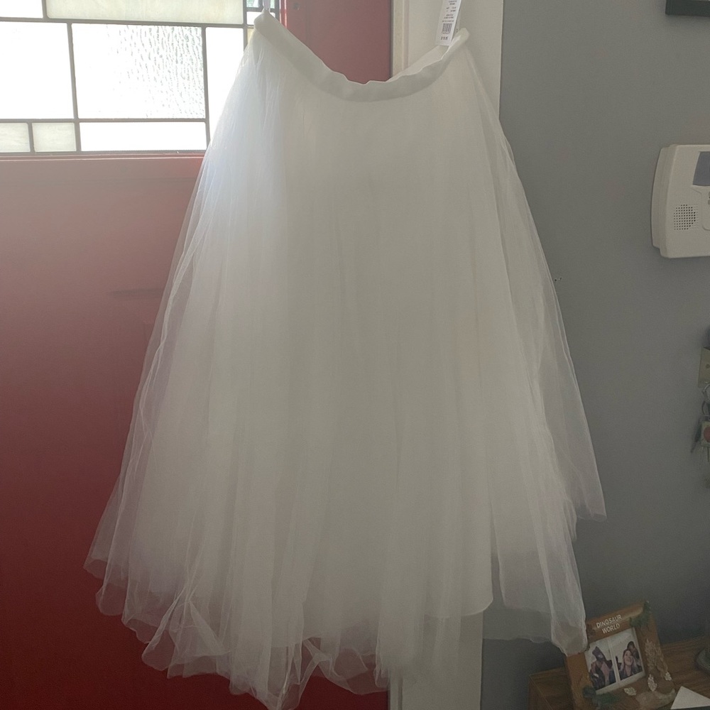 White tulle skirt